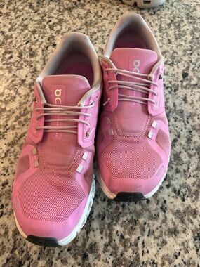 On Running Women's Pink Mesh Athletic Sneakers
